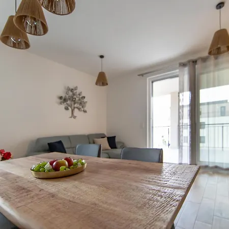 Opal Apartment Balatonkenese